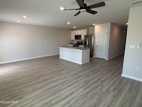 6580 Slabinski Ln in Panama City, FL - Building Photo - Building Photo