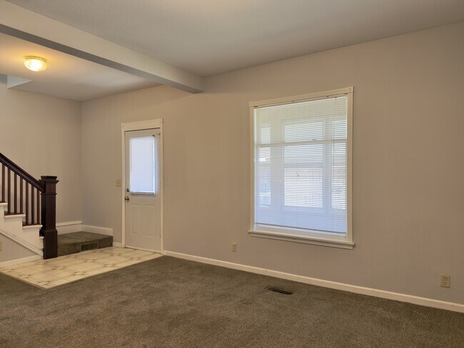 1126 16th St in Rockford, IL - Building Photo - Building Photo