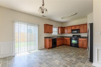 1908 Dilcrest Dr in Duluth, GA - Building Photo - Building Photo