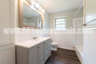 421 Angus St in Conway, AR - Building Photo - Building Photo
