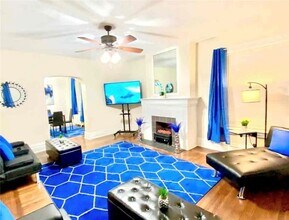 224 S Pacific Ave, Unit 1 in Pittsburgh, PA - Building Photo - Building Photo