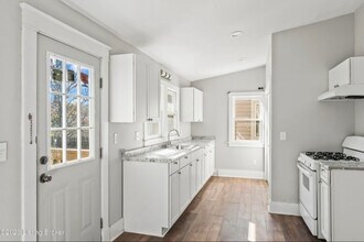 3141 Taylor Blvd in Louisville, KY - Building Photo - Building Photo