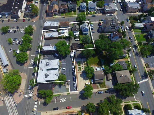 64-66 Bridge Ave in Red Bank, NJ - Building Photo - Building Photo