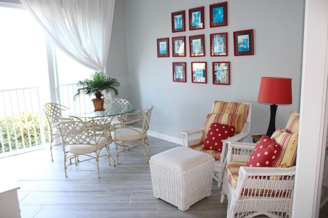 3 Harbour Isle Dr E in Fort Pierce, FL - Building Photo - Building Photo