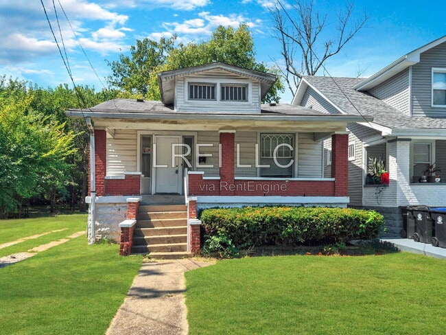 property at 210 N 38th St