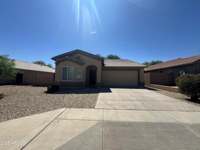 property at 926 S 241st Ave