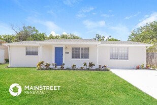 7224 Parrot Dr in Port Richey, FL - Building Photo