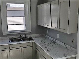 77 Englewood Ave, Unit 2