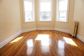 217 Kelton St in Boston, MA - Building Photo - Building Photo