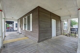 23 Mastick St in Savannah, GA - Building Photo - Building Photo