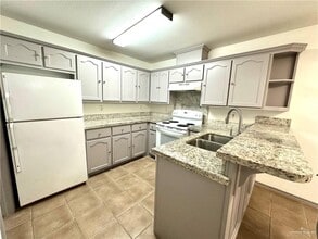 2206 Moonlight Ln in Edinburg, TX - Building Photo - Building Photo