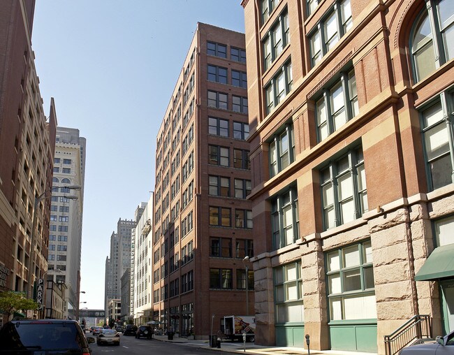 10th Street Lofts in St. Louis, MO - Building Photo - Building Photo