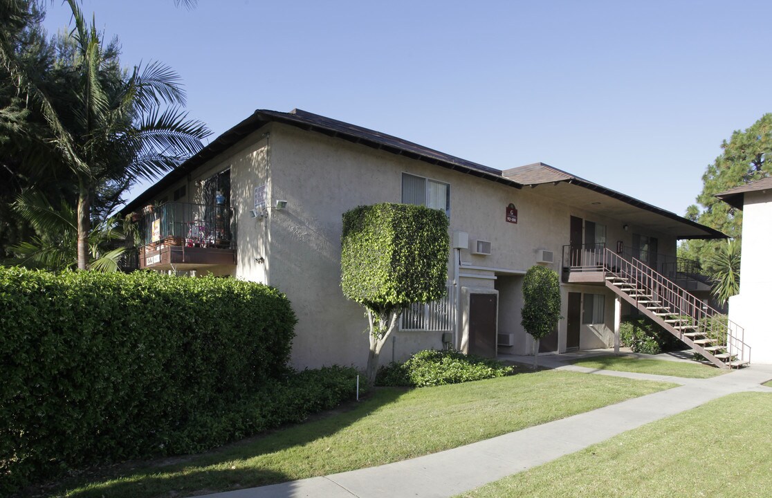 Beechwood Apartments in Santa Ana, CA - Foto de edificio