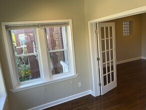1104 N Spaulding Ave in Chicago, IL - Building Photo - Building Photo