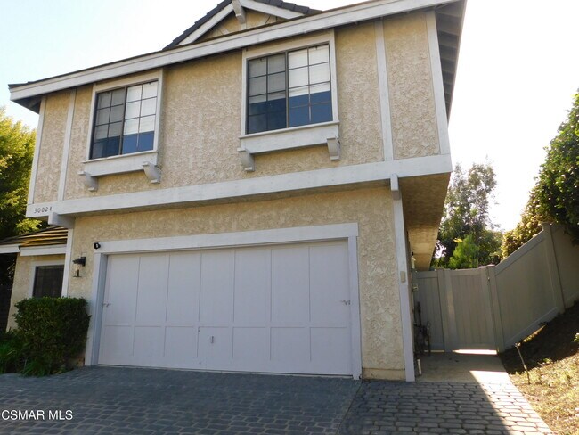 30024 Quail Run Dr in Agoura Hills, CA - Building Photo - Building Photo