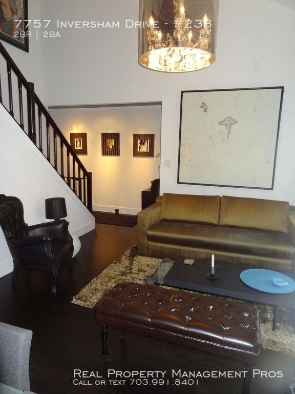 7757 Inversham Dr in Falls Church, VA - Building Photo - Building Photo