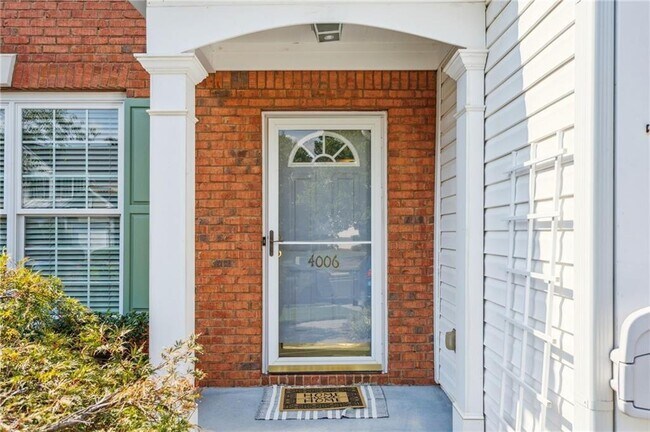 4006 Timbercreek Cir in Roswell, GA - Building Photo - Building Photo