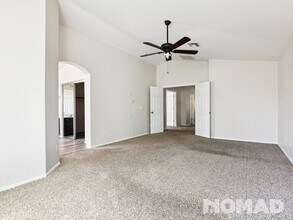 6041 N Pajaro Ln in Litchfield Park, AZ - Building Photo - Building Photo