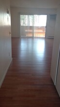 8711 Navajo Rd in San Diego, CA - Building Photo - Building Photo