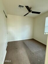 938 E Danbury Dr in Phoenix, AZ - Building Photo - Building Photo