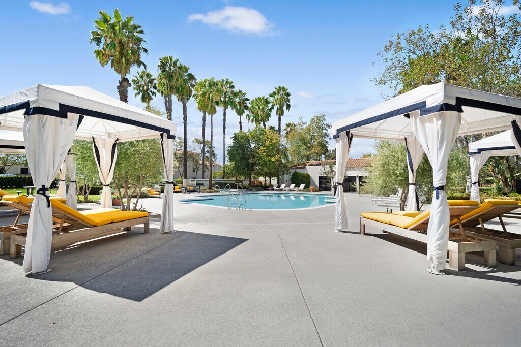 Arbors at California Oaks Apartments in Murrieta, CA