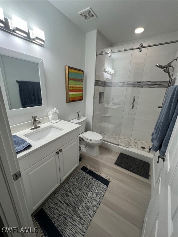 property at 749 Bentwater Cir