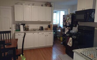 237 Columbia St, Unit 1 in Cambridge, MA - Building Photo