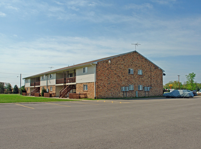 Charleston Apartments in South Charleston, OH - Building Photo - Building Photo