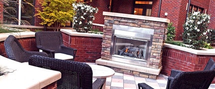 2810 Selwyn Ave, Unit 326 in Charlotte, NC - Building Photo - Building Photo