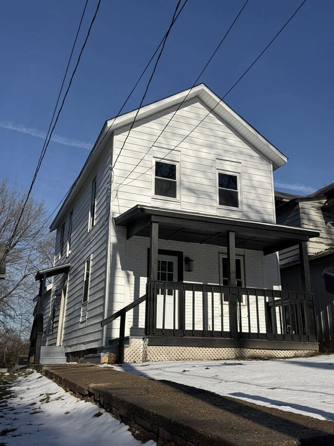 property at 1015 Eastman St