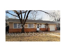 4409 43rd St in Lubbock, TX - Building Photo