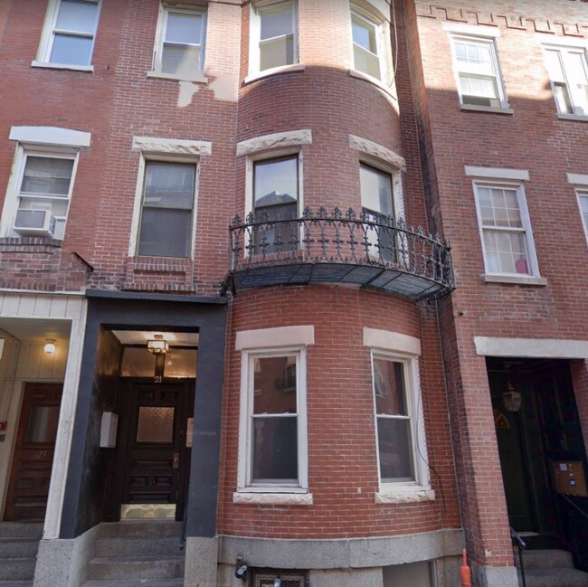 property at 24 Sheafe St
