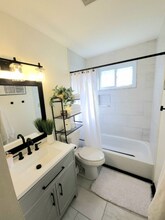 361 Cherry St in Norfolk, VA - Foto de edificio - Building Photo