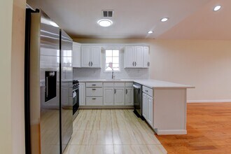 190 Terrace Ave in Jersey City, NJ - Building Photo - Building Photo