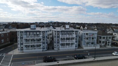 90 Winthrop Shore Dr, Unit 3 in Winthrop, MA - Foto de edificio - Building Photo