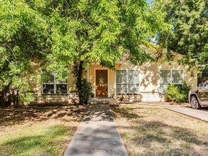 4530 Highland Terrace in Austin, TX - Building Photo - Building Photo