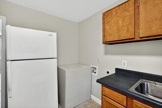 129 Congress St in Charleston, SC - Building Photo - Building Photo