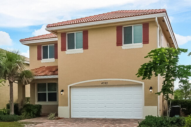 4782 Foxtail Palm Ct in Greenacres, FL - Building Photo - Building Photo