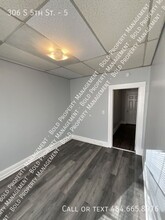 306 S 5th St-Unit -5 in Reading, PA - Building Photo - Building Photo