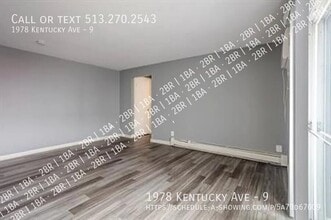 1978 Kentucky Ave in Cincinnati, OH - Building Photo - Building Photo