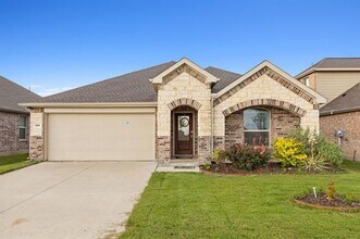 906 Torrey Ave in Princeton, TX - Building Photo - Building Photo