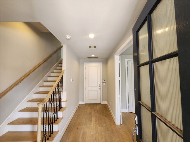 2609 Cottage Grove Green Dr
