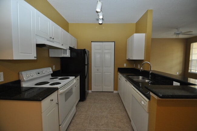 864 Grand Regency Pointe in Altamonte Springs, FL - Building Photo - Building Photo