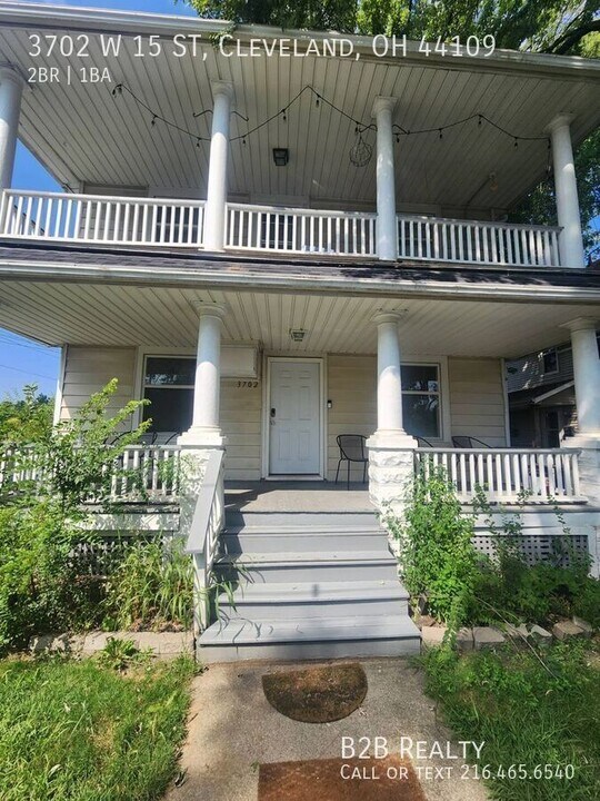3702 W 15th St in Cleveland, OH - Building Photo