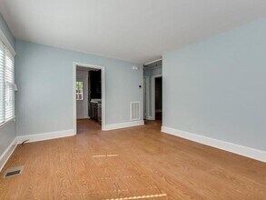 943 Norland Rd in Charlotte, NC - Building Photo - Building Photo