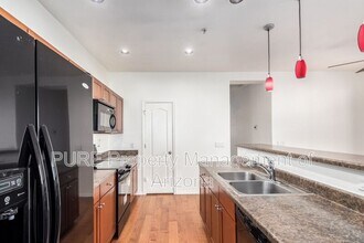 7502 S 30th Run in Phoenix, AZ - Building Photo - Building Photo