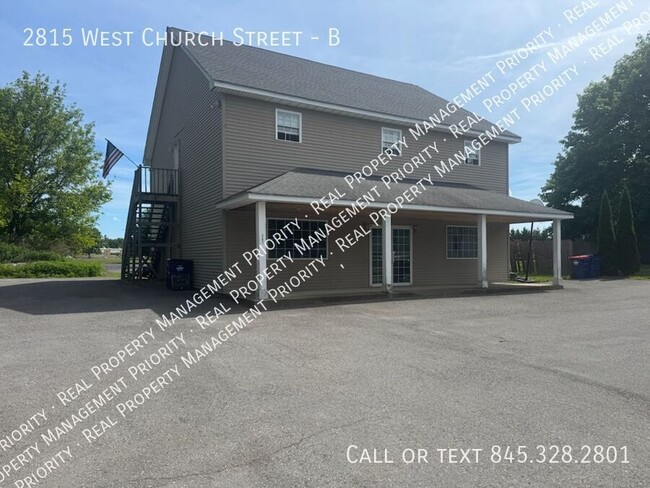 2815 W Church St in Pine Plains, NY - Building Photo - Building Photo