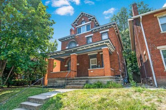 2083 N 4th St in Columbus, OH - Building Photo - Building Photo