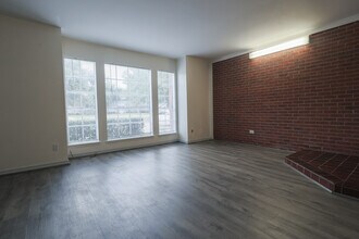 10014 Stratmore Cir in Shreveport, LA - Building Photo - Building Photo