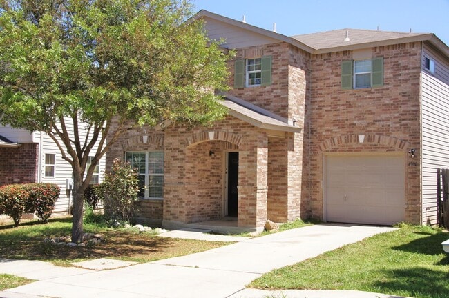 property at 4990 Bending Elms